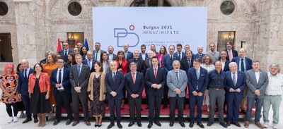 Fotografía de familia de la candidatura de Burgos como ciudad europea de la cultura 2031