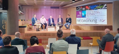 Javier Albendea, responsable del Área de Tecnología de la Universidad Isabel I, durante el coloquio