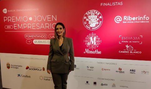 Ganadora del premio AJE antes de la gala