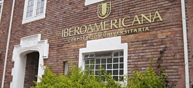 Fachada de la Corporación Universitaria Iberoamericana