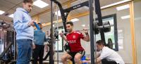 Andy Rodríguez en los Laboratorios de Rendimiento Deportivo de la Universidad Isabel I